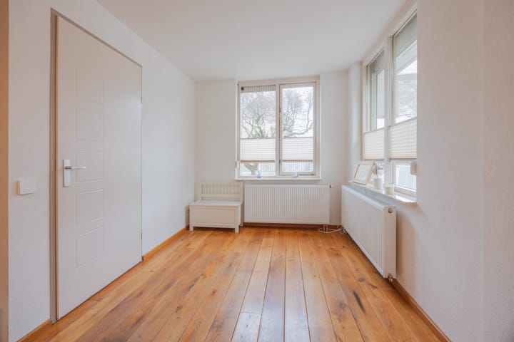 Foto 10 van van Aldenbruggenstraat 1