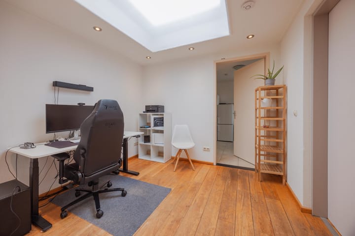 Foto 18 van van Aldenbruggenstraat 1