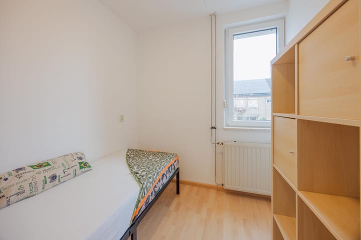 Foto 29 van van Aldenbruggenstraat 1