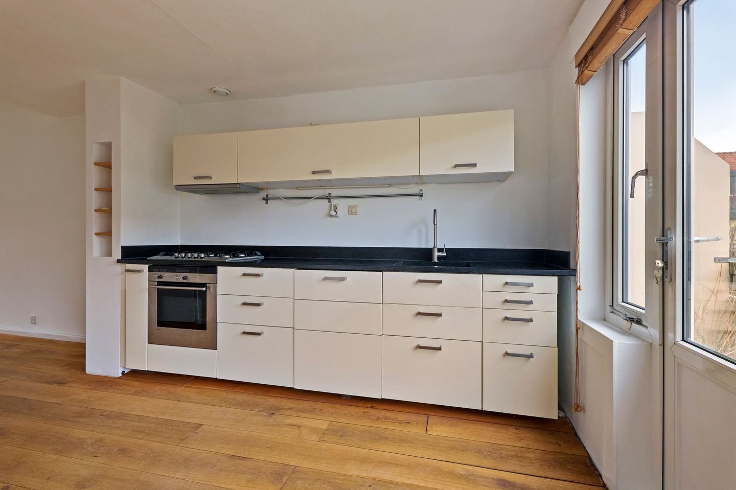 Foto 5 van Azaleastraat 50