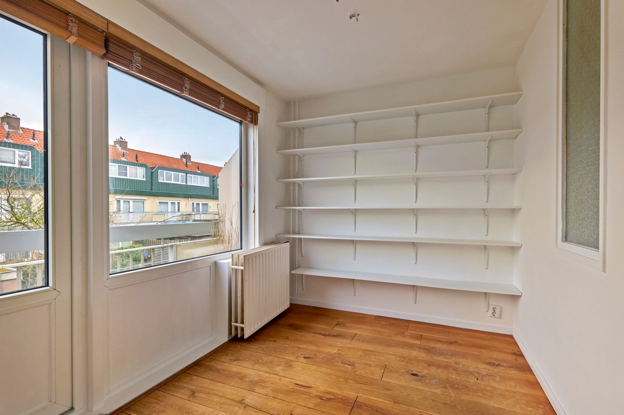 Foto 9 van Azaleastraat 50