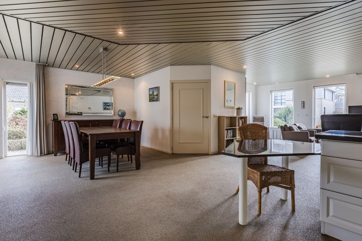 Foto 10 van Lowerik 12