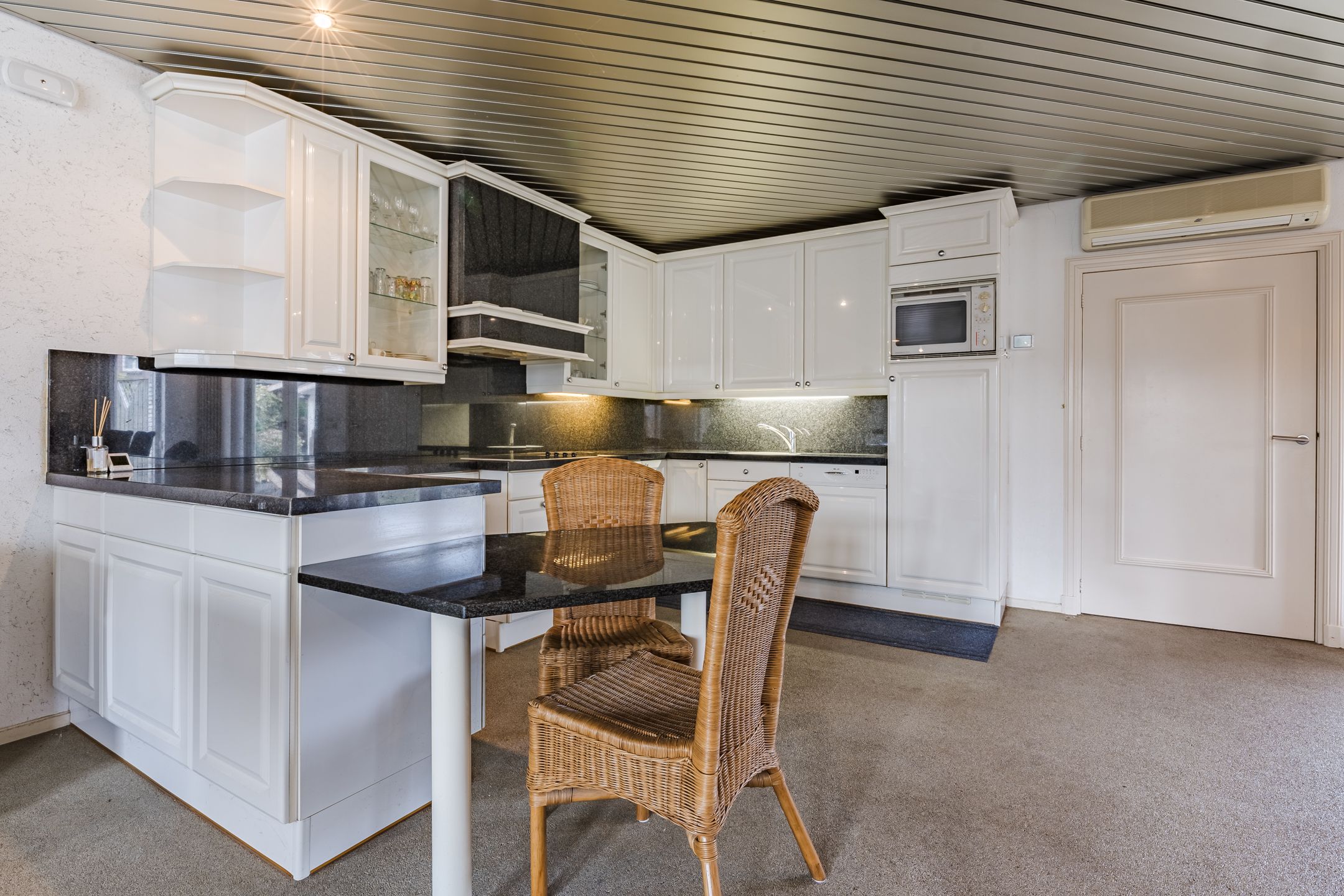 Foto 6 van Lowerik 12