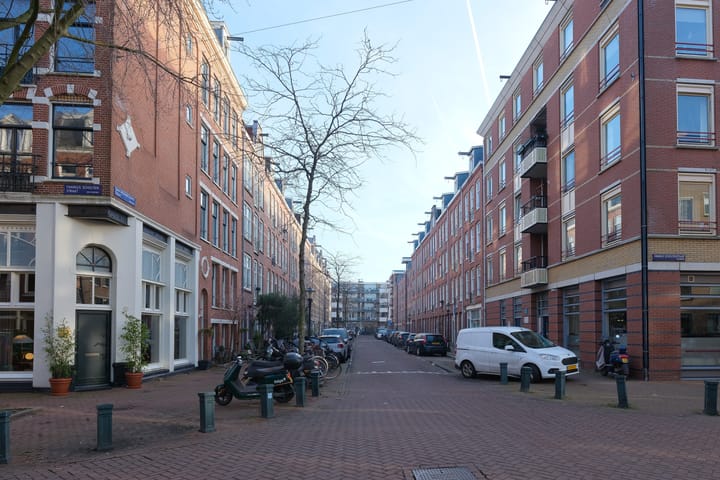 Foto 19 van Joan Melchior Kemperstraat 49-2