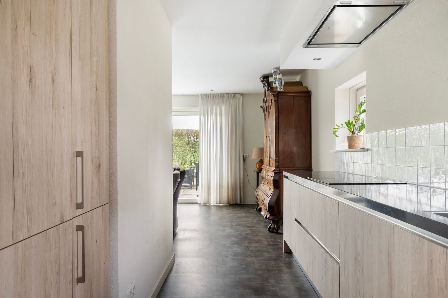 Foto 14 van Stationsweg 37-A