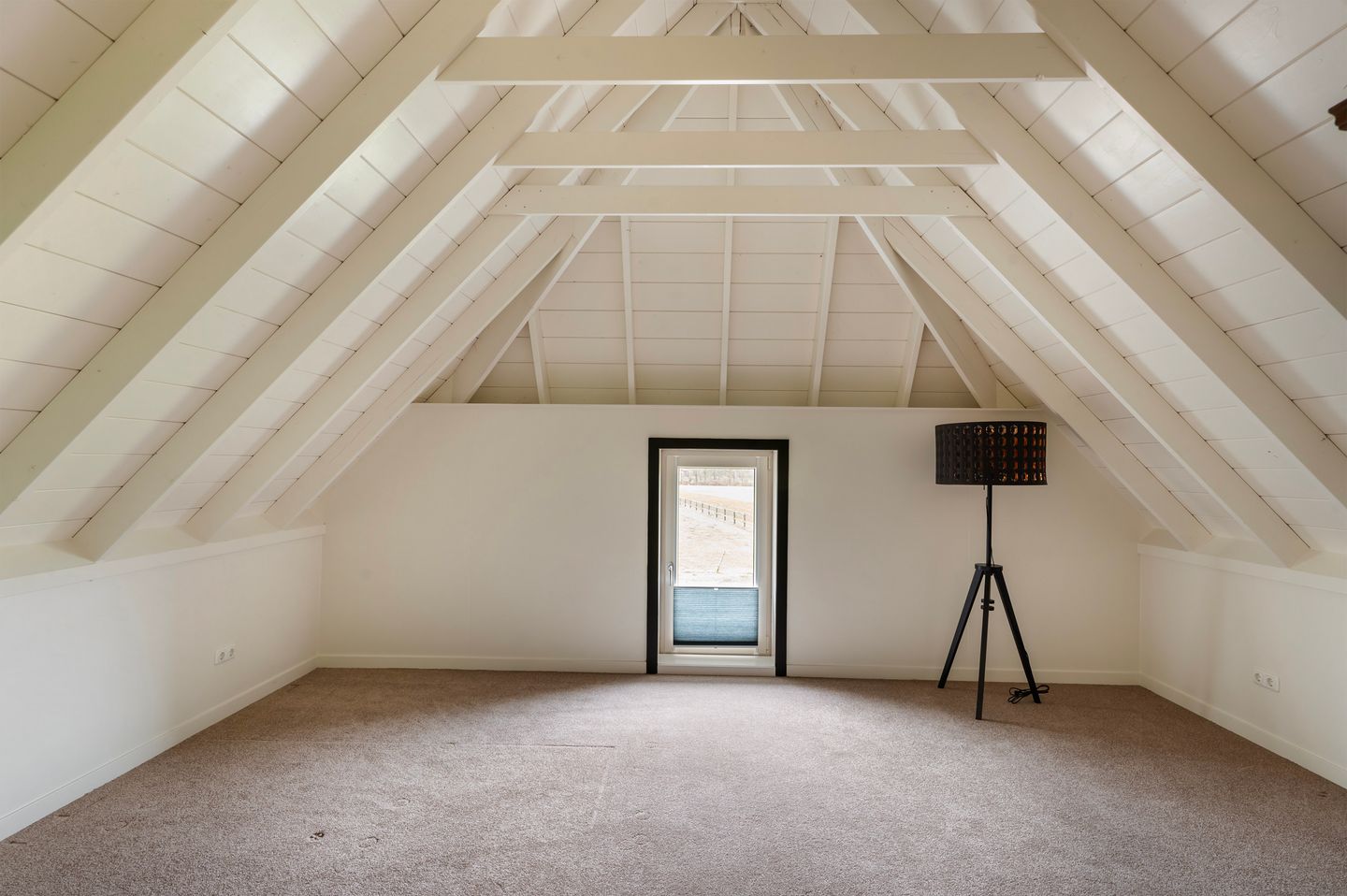 Foto 29 van Stationsweg 37-A