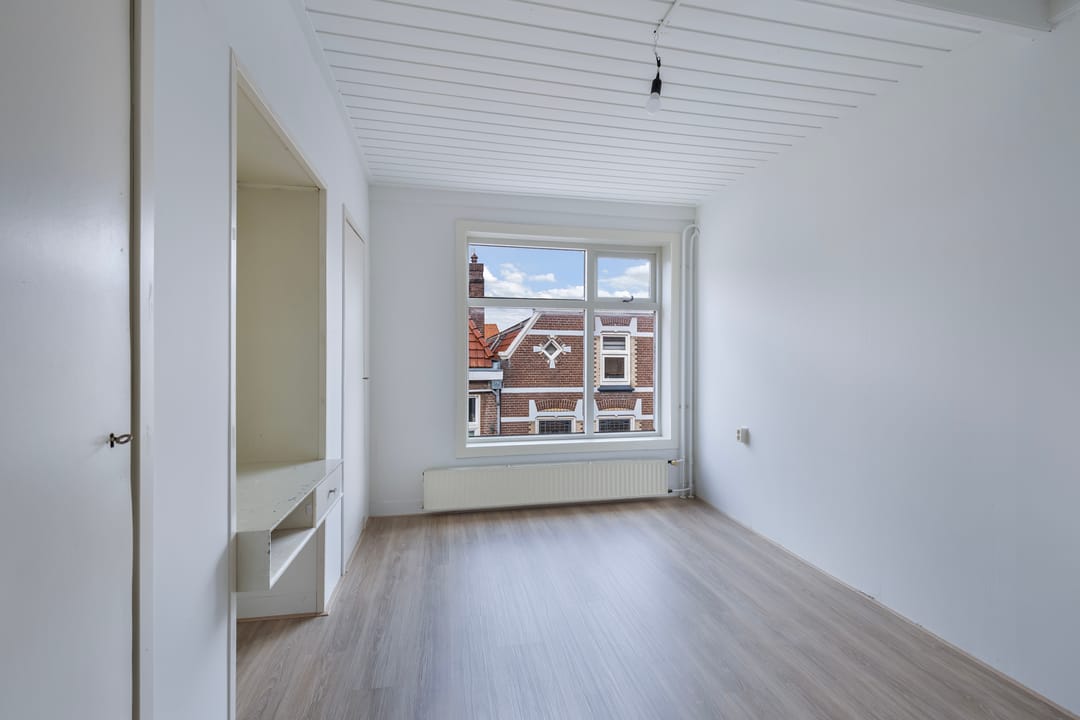 Photo 16 of Oosterstraat 24