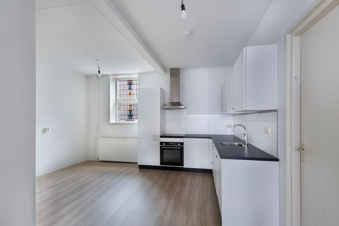 Photo 11 of Oosterstraat 24
