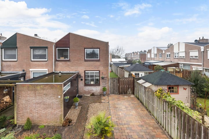 Photo 2 of Burg Henrylaan 33