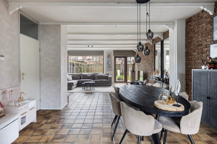 Photo 9 of Burg Henrylaan 33