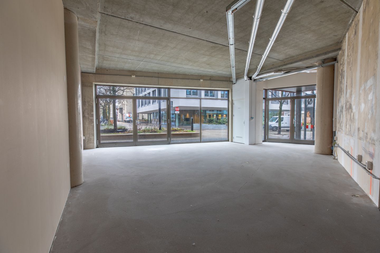 Bekijk foto 4 van Dr. Poelsstraat 21