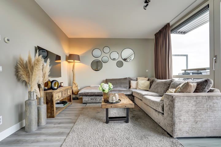 Foto 4 van Van Poeljestraat 41