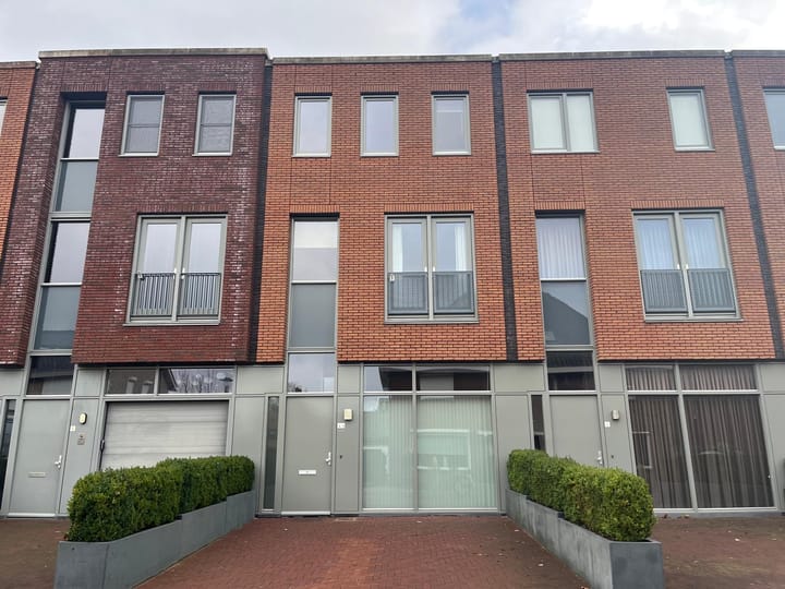 Deken Nijkampstraat 4 A