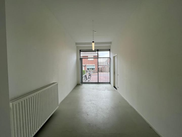 Foto 4 van Deken Nijkampstraat 4-A