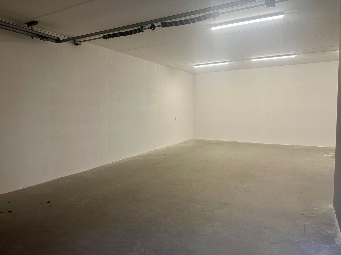 View photo 5 of Marconistraat 56