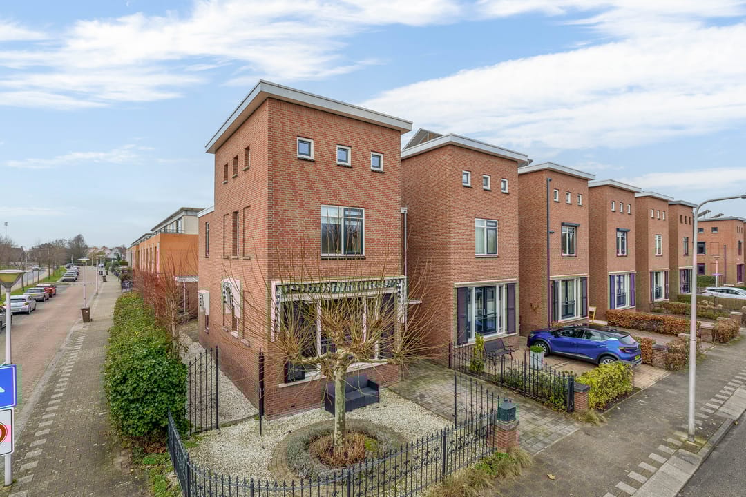 Photo 2 of Henri Dunantlaan 1