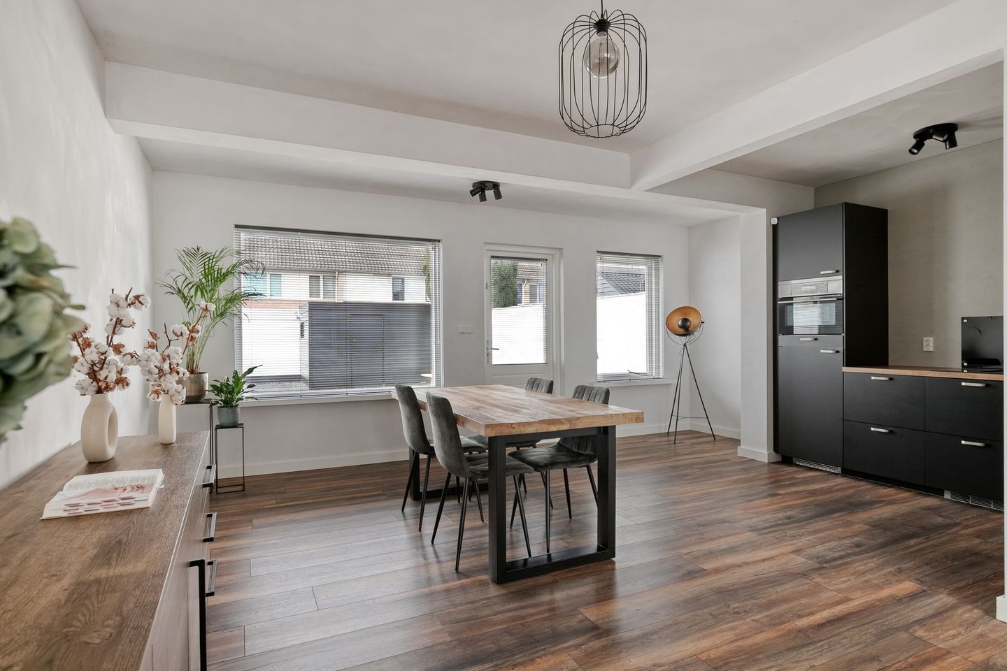 Photo 4 of Frater S. Romboutsstraat 12