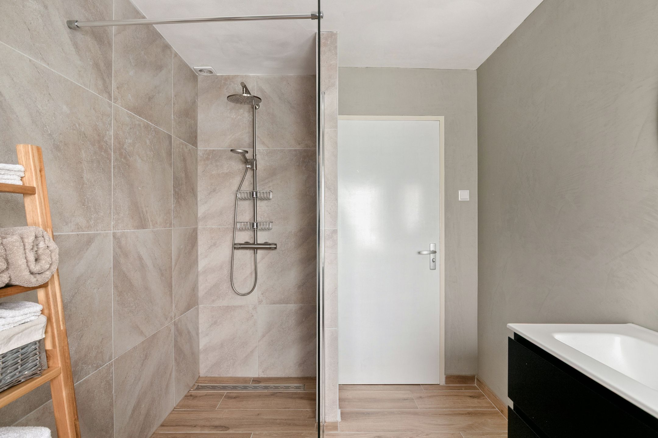 Photo 27 of Frater S. Romboutsstraat 12