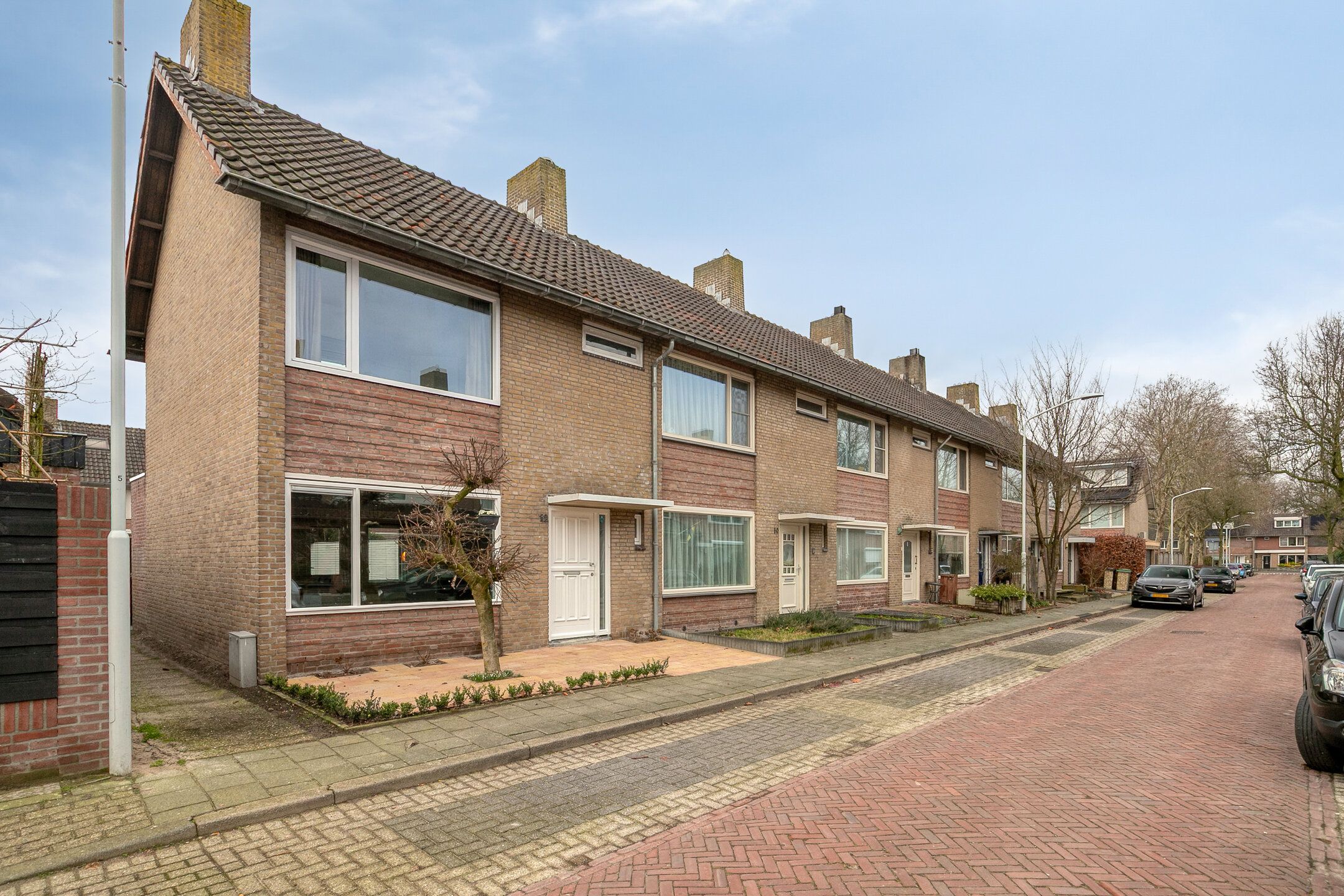 Photo 39 of Frater S. Romboutsstraat 12