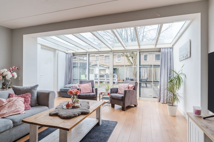 Foto 2 van Louise Stratenusstraat 11