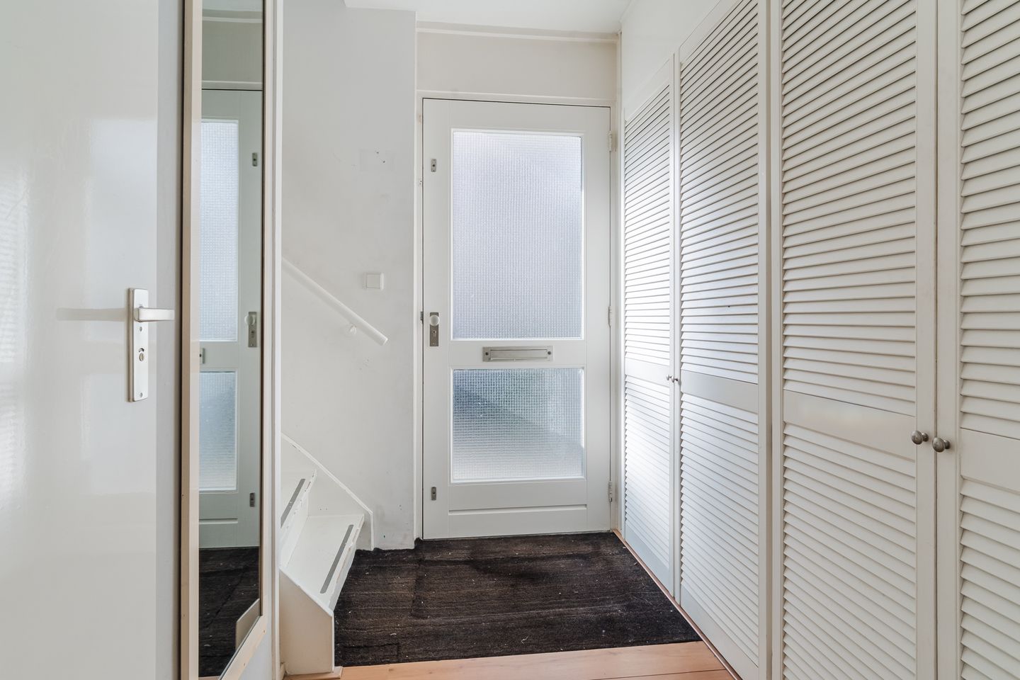 Photo 5 of Louise Stratenusstraat 11