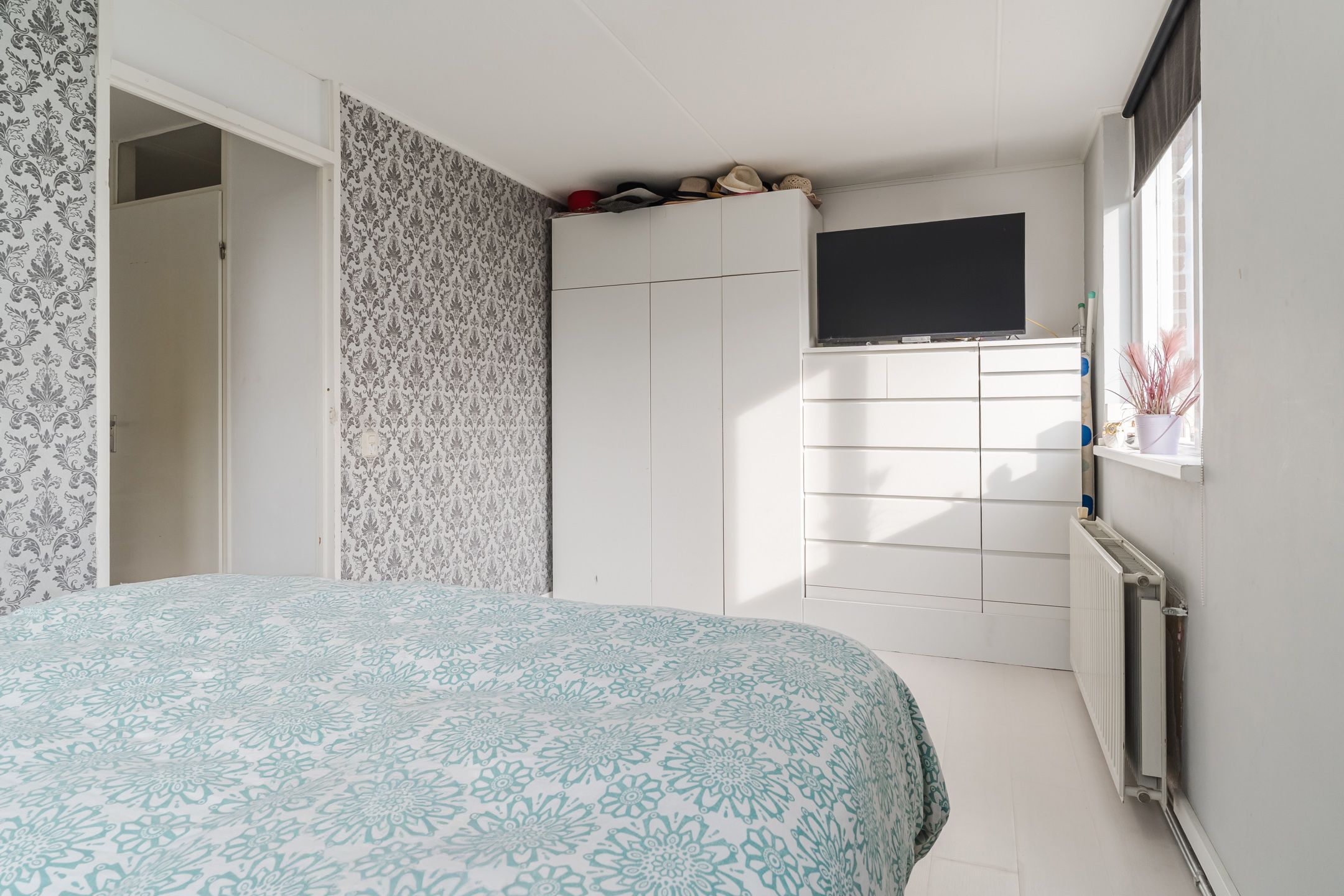 Photo 18 of Louise Stratenusstraat 11