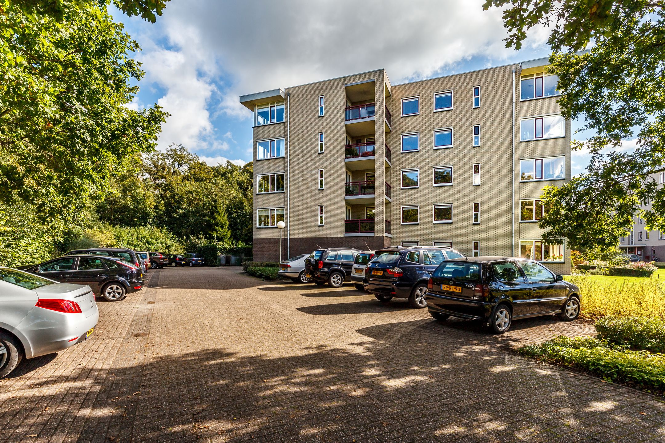 Photo 3 of Commissieweg 35