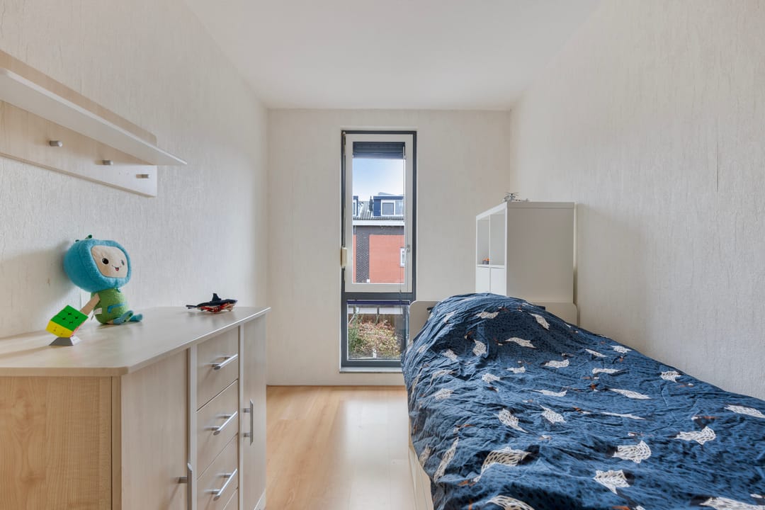 Foto 16 van Bezembinderstraat 6