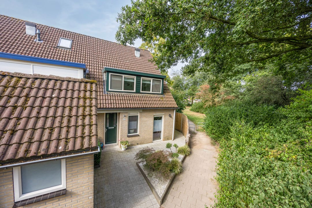 Photo 37 of Bereklauw 65