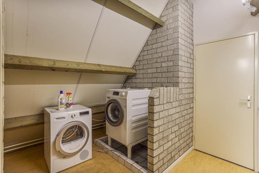 Photo 32 of Europalaan 4