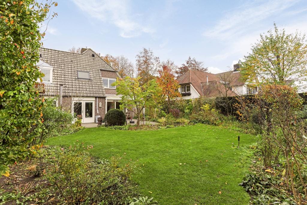 Photo 36 of Europalaan 4