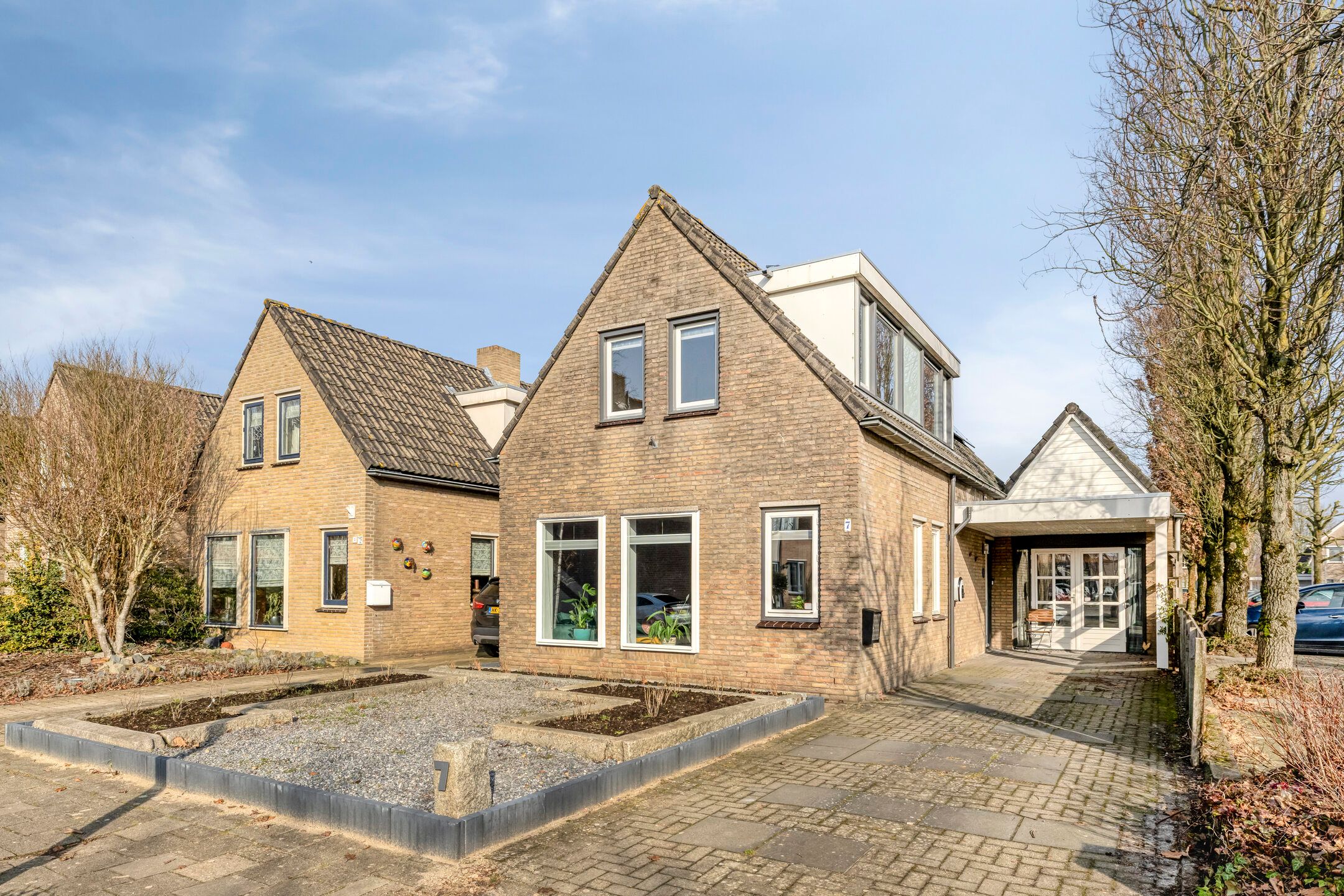 Photo 36 of Vlaamse Gaai 7