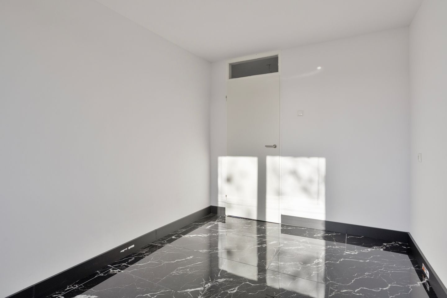 Foto 25 van V N laan 21