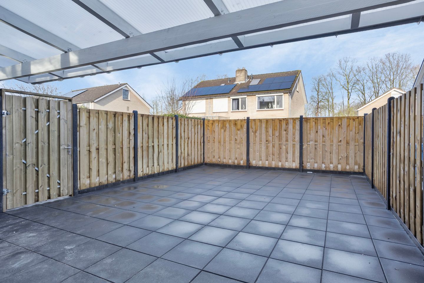 Foto 35 van V N laan 21