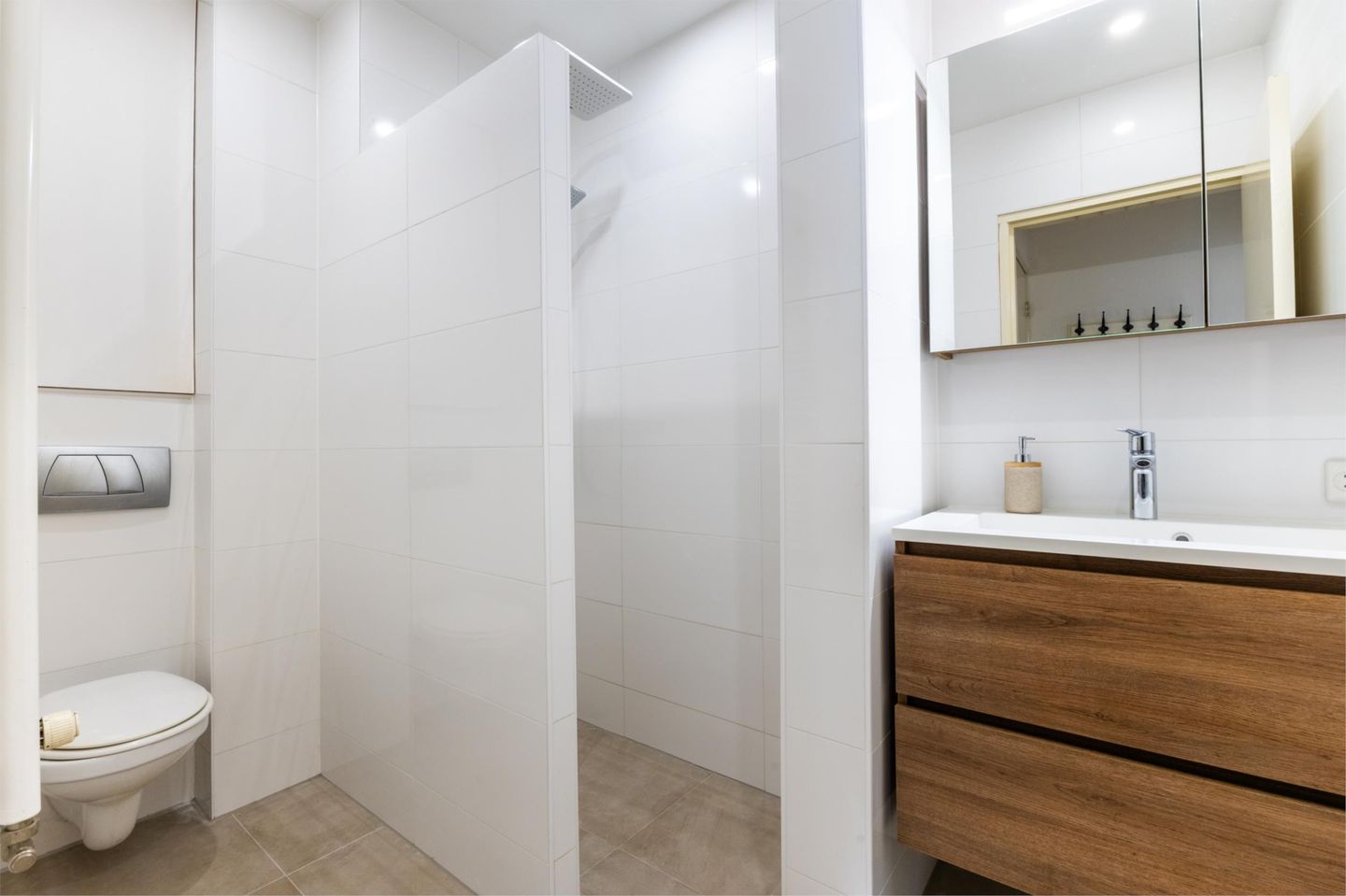 Foto 20 van Madurastraat 68-1