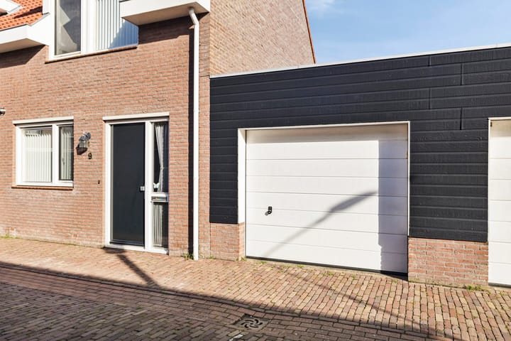 Foto 4 van Middenstraat 9