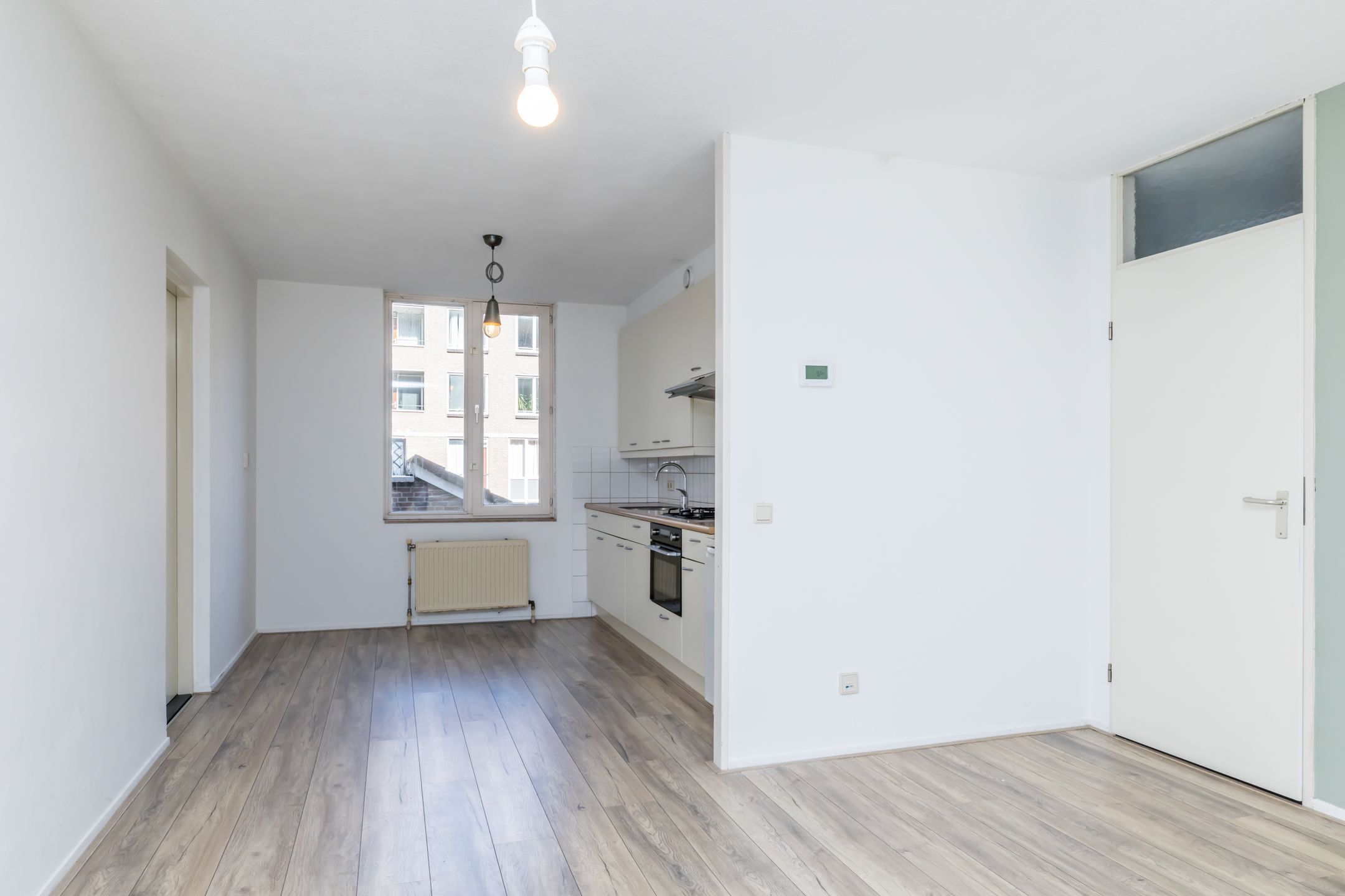 Photo 9 of Maastrichter Grachtstraat 36-B