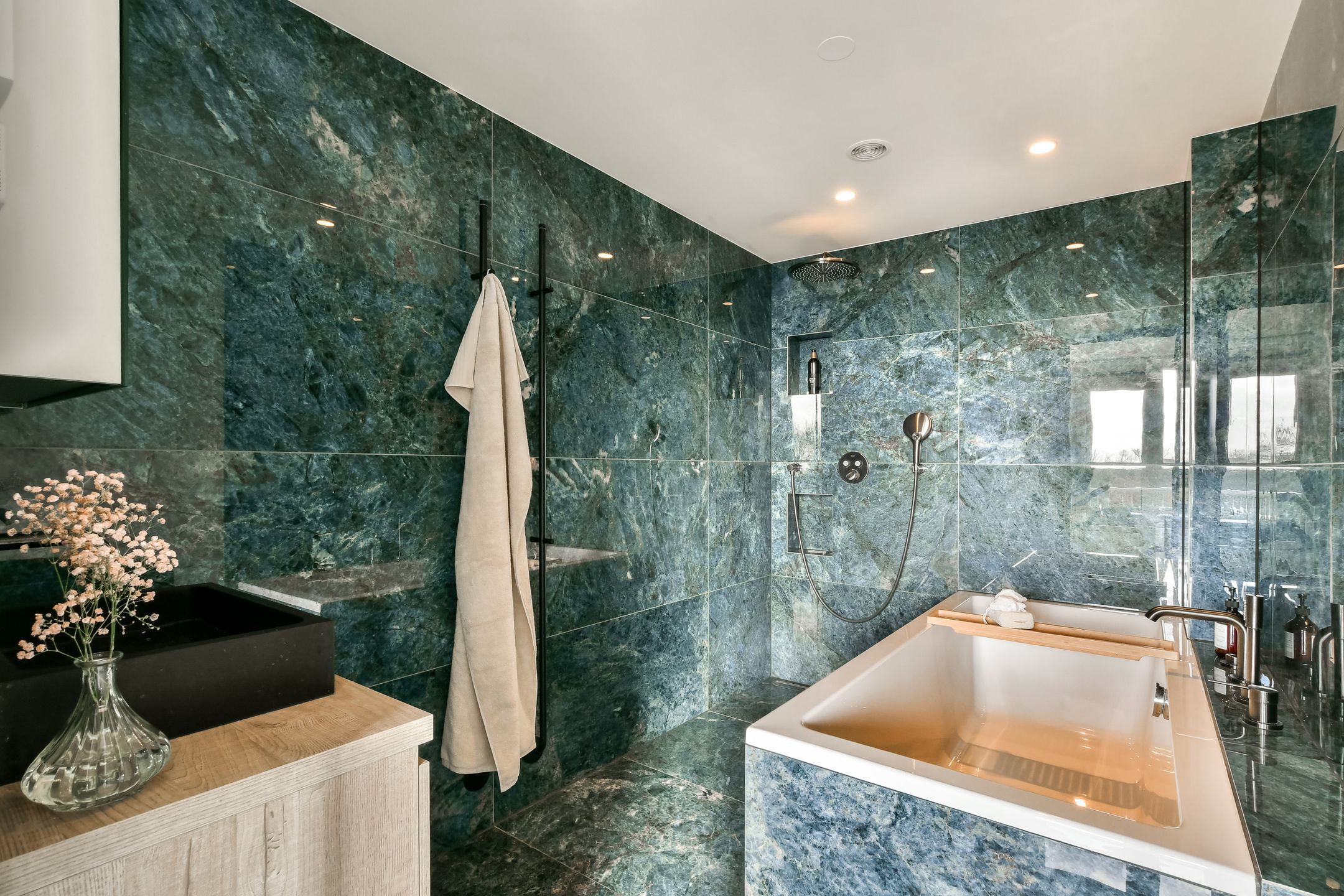 Foto 21 van Van Boshuizenstraat 185