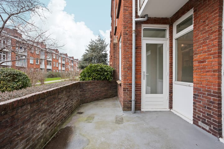 Photo 3 of Waalstraat 182-H