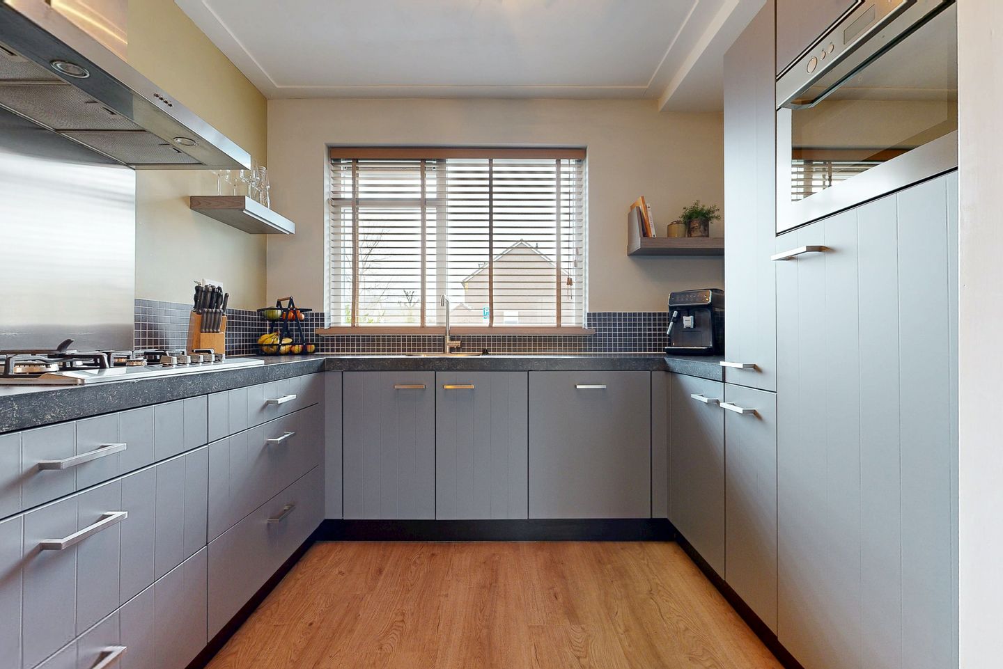 Foto 10 van Hoefslag 6