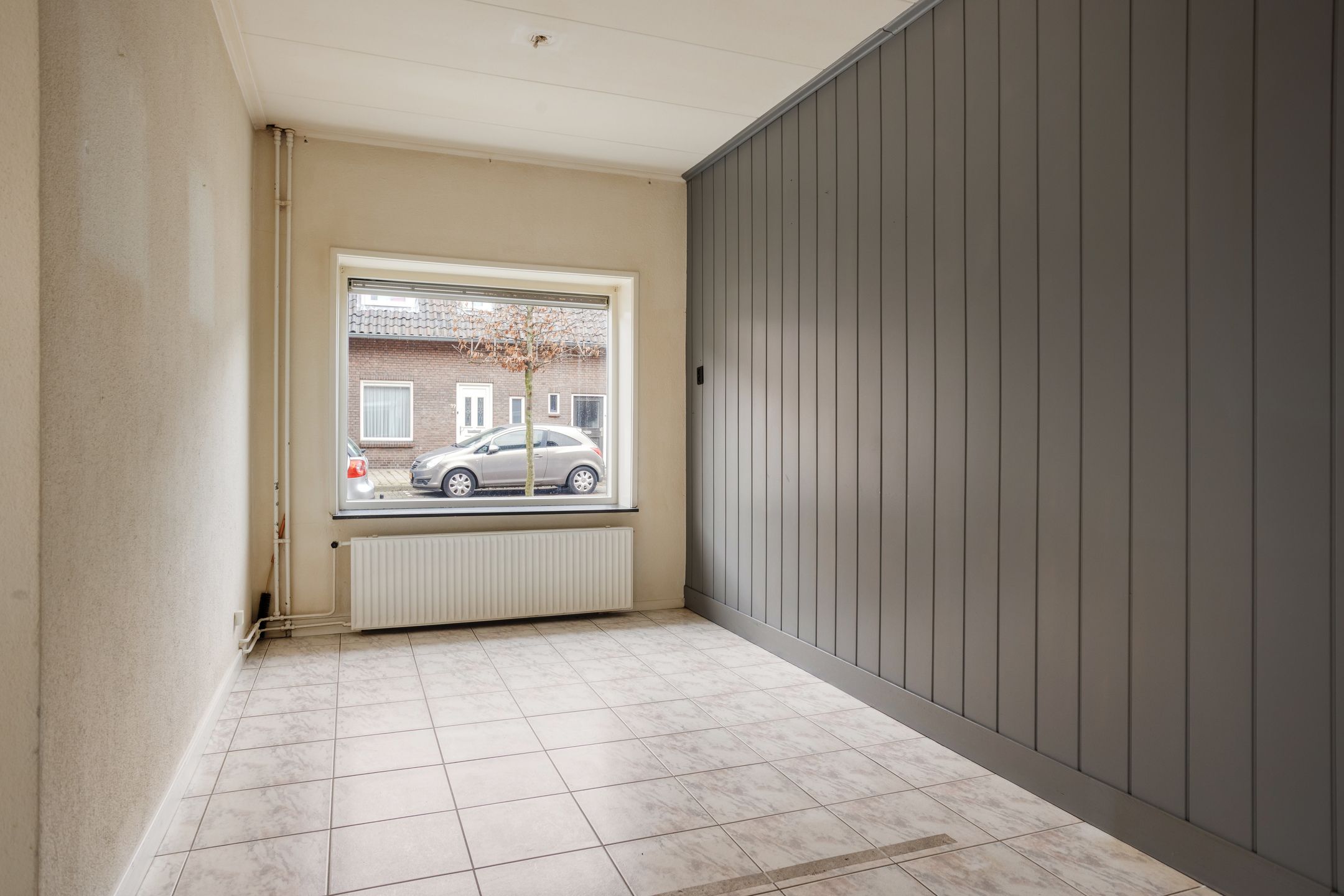 Photo 6 of Besoyensestraat 112