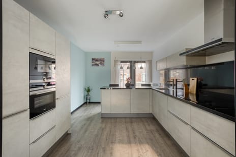 Zandroos 52 secondary image