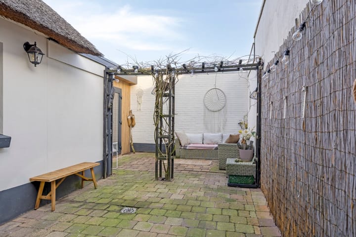 Foto 31 van Burgemeester van Engelenweg 203