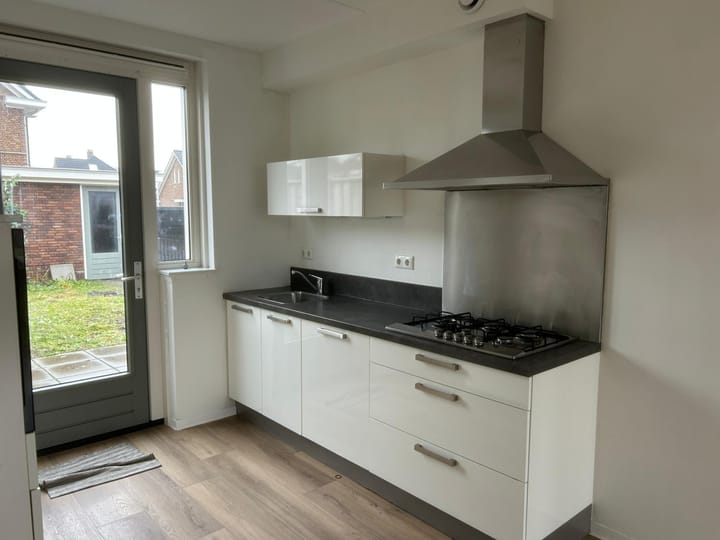 Photo 5 of St. Josephstraat 10