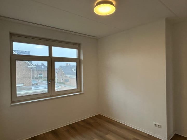 Photo 10 of St. Josephstraat 10