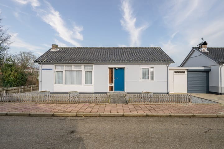 Foto 1 van Aerdmennekesbaan 18