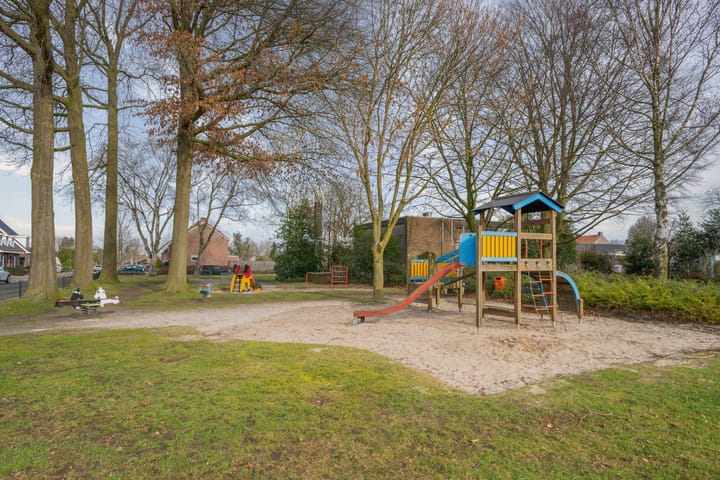 Foto 32 van Aerdmennekesbaan 18