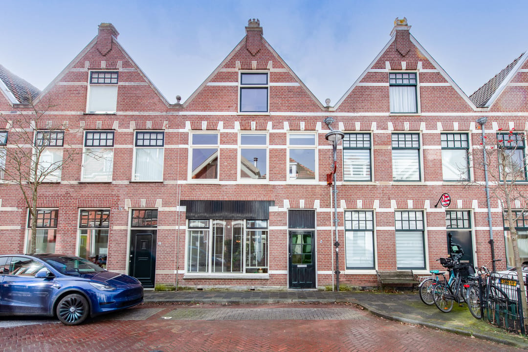 Photo 1 of Spoorstraat 9