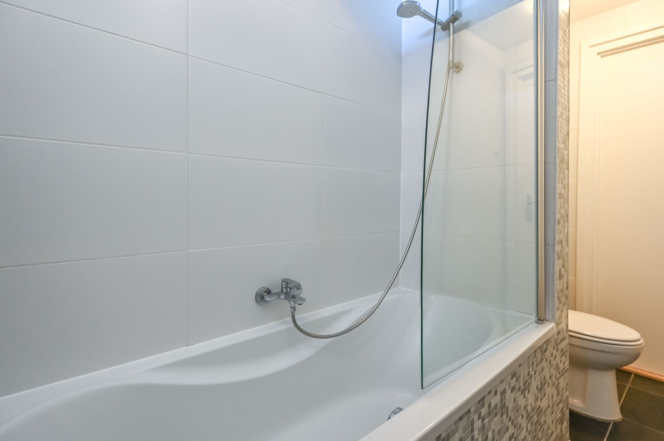 Photo 15 of Engelandlaan 210