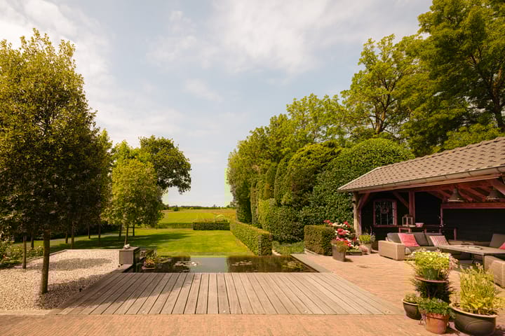 Photo 3 of Nieuw-Loosdrechtsedijk 168